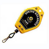 Balancér s ocelovým lanem